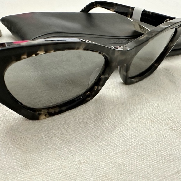 Christian Dior Midnight sunglasses - Picture 8 of 9
